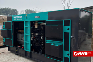 Lắp đặt máy phát điện 250kVA tại nhà máy đảm bảo nguồn điện dự phòng ổn định.